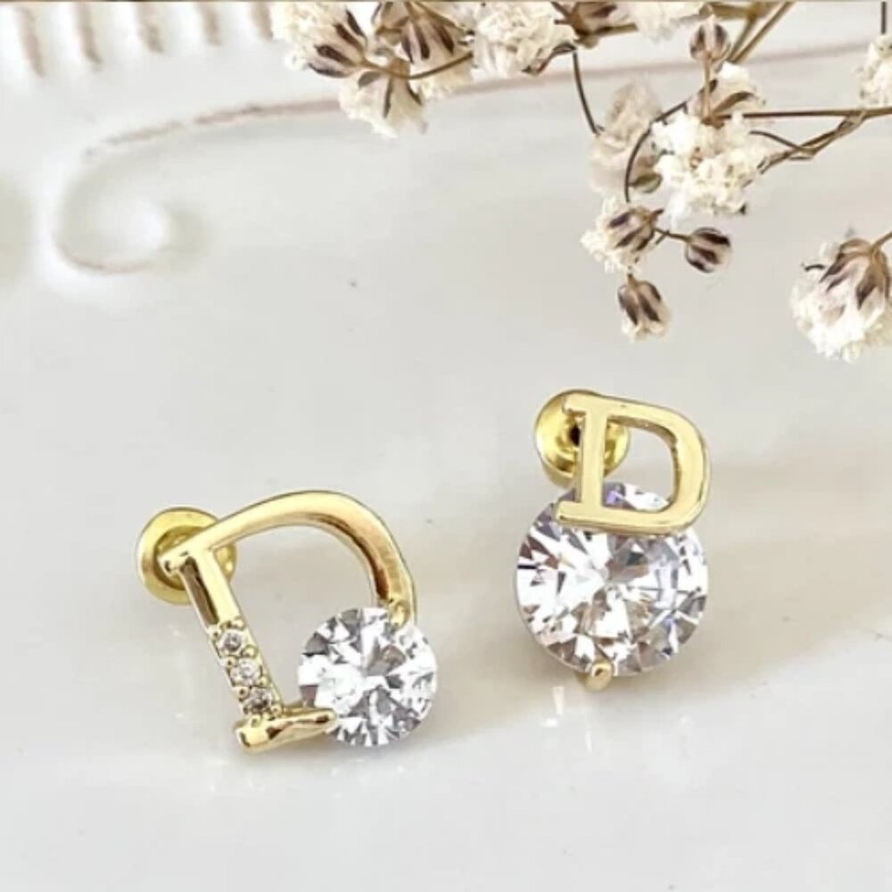 Asymmetrical Exquisite Earrings with Imitation Diamonds Shiny Women's Jewelry